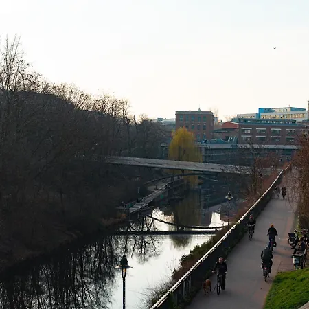 Charles & Kaetchen Nature Plagwitz Apartment *